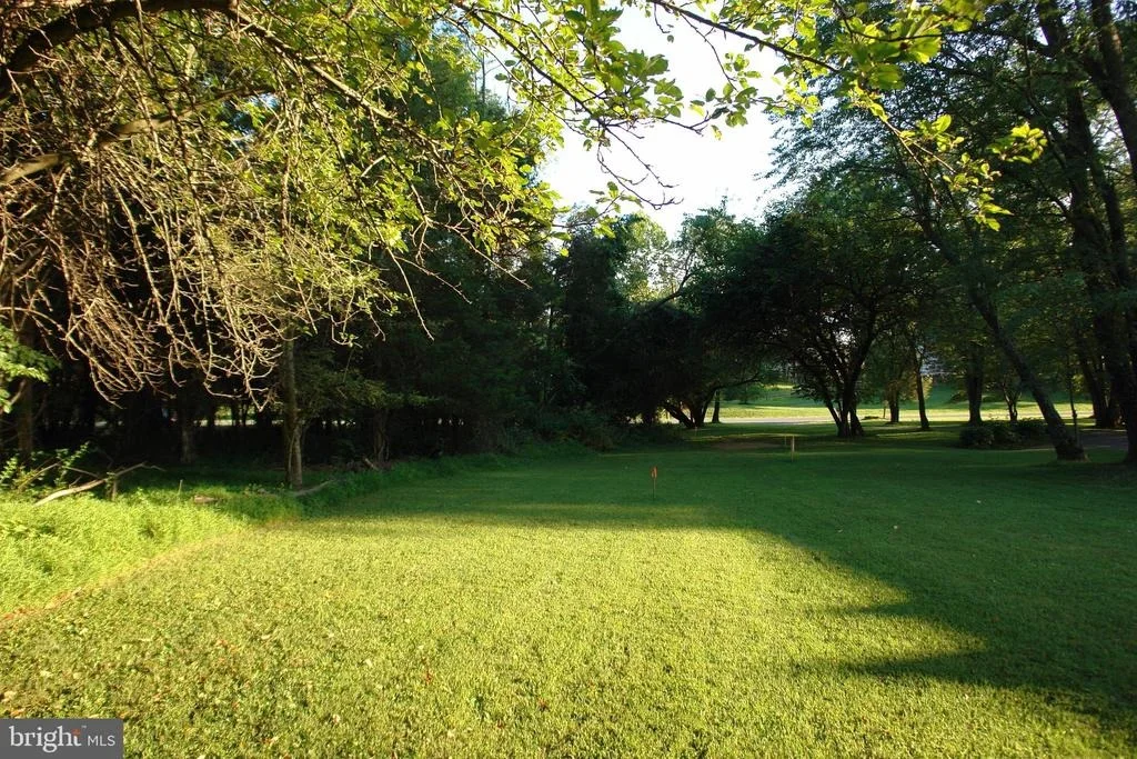 Photo of 8365 WARFIELD ROAD