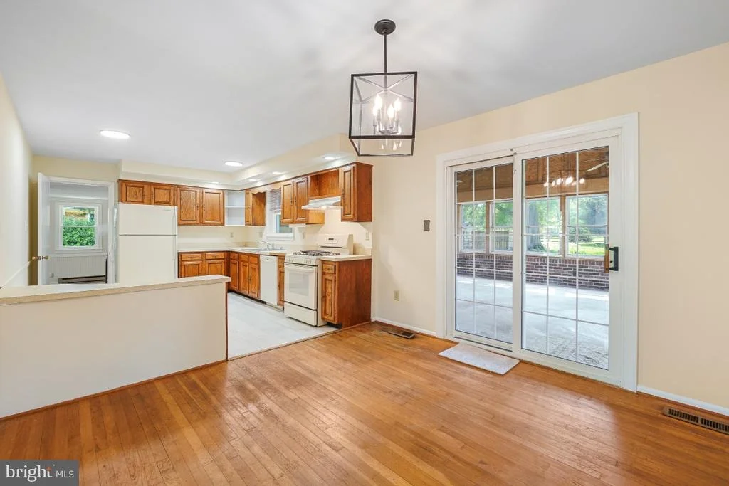 Photo of 18804 WILLOW GROVE ROAD