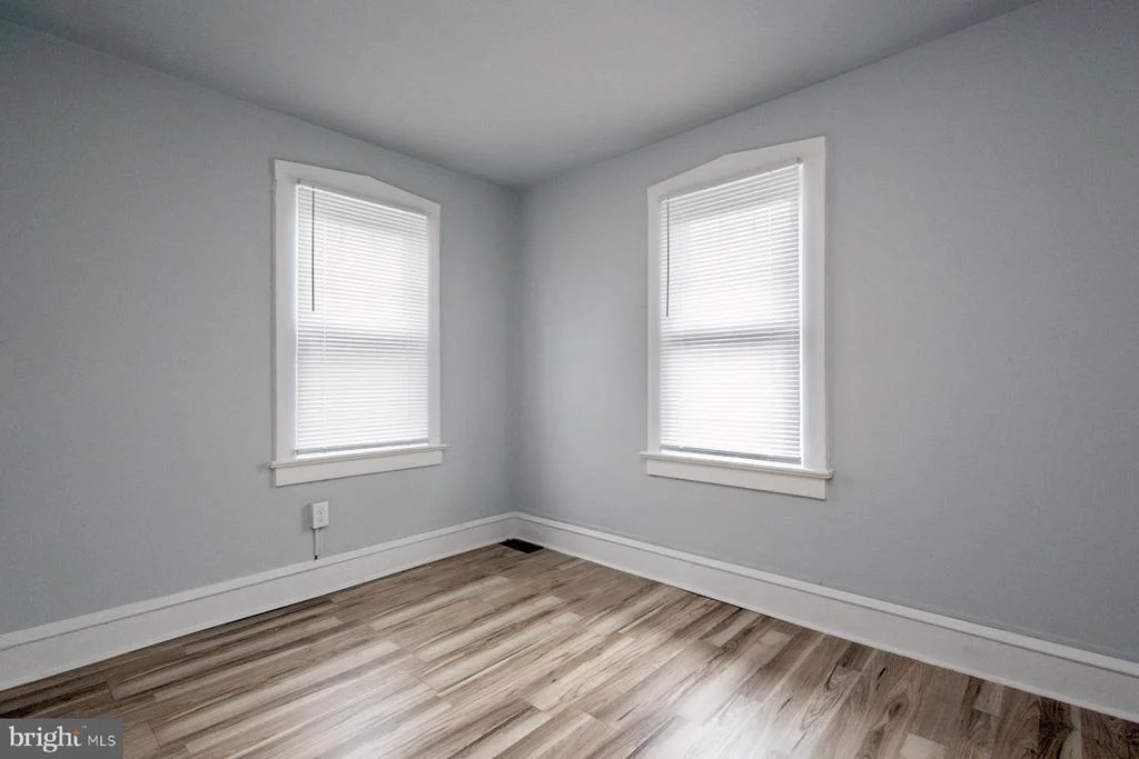 Photo of 213 BRYANT AVENUE