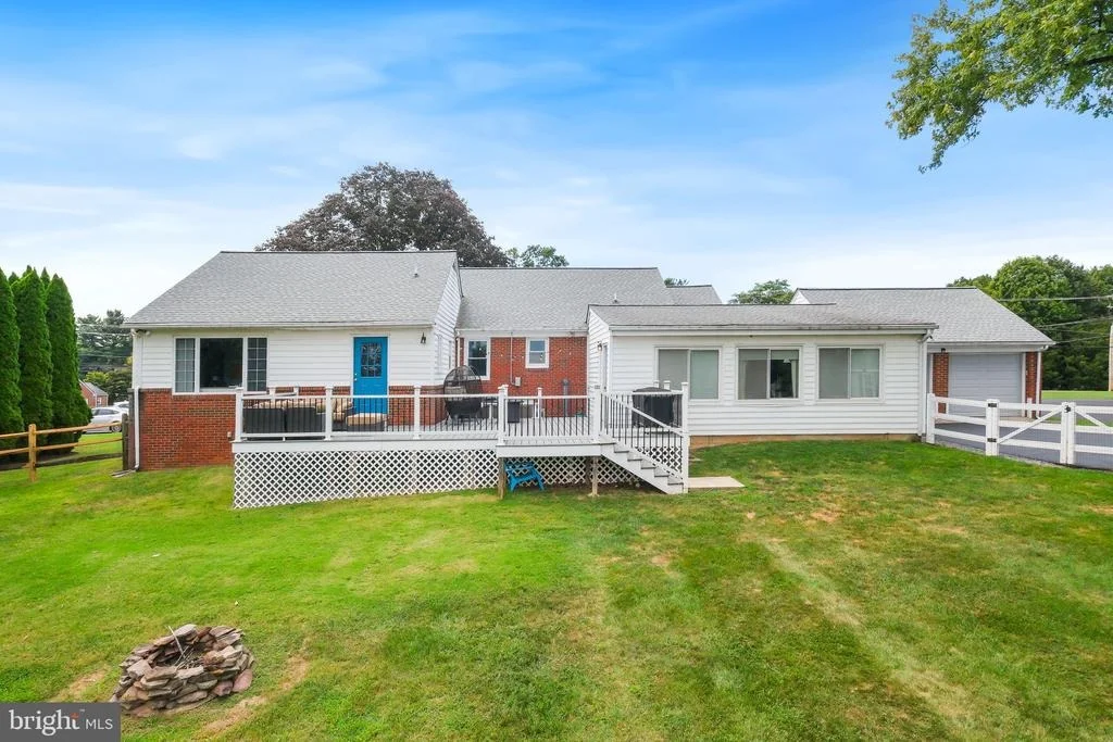 Photo of 25223 OAK DRIVE