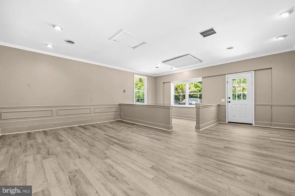 Photo of 10107 SNOWDEN ROAD