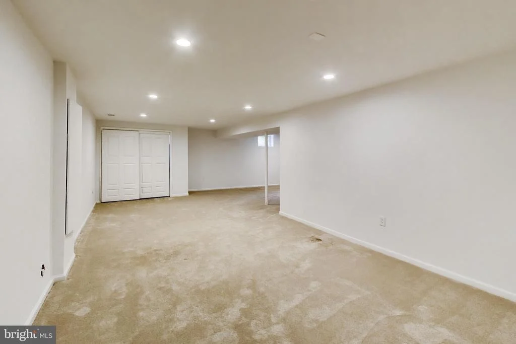 Photo of 5125 KING DAVID BOULEVARD