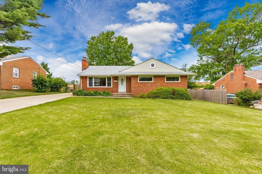 Photo of 16520 WALNUT HILL ROAD