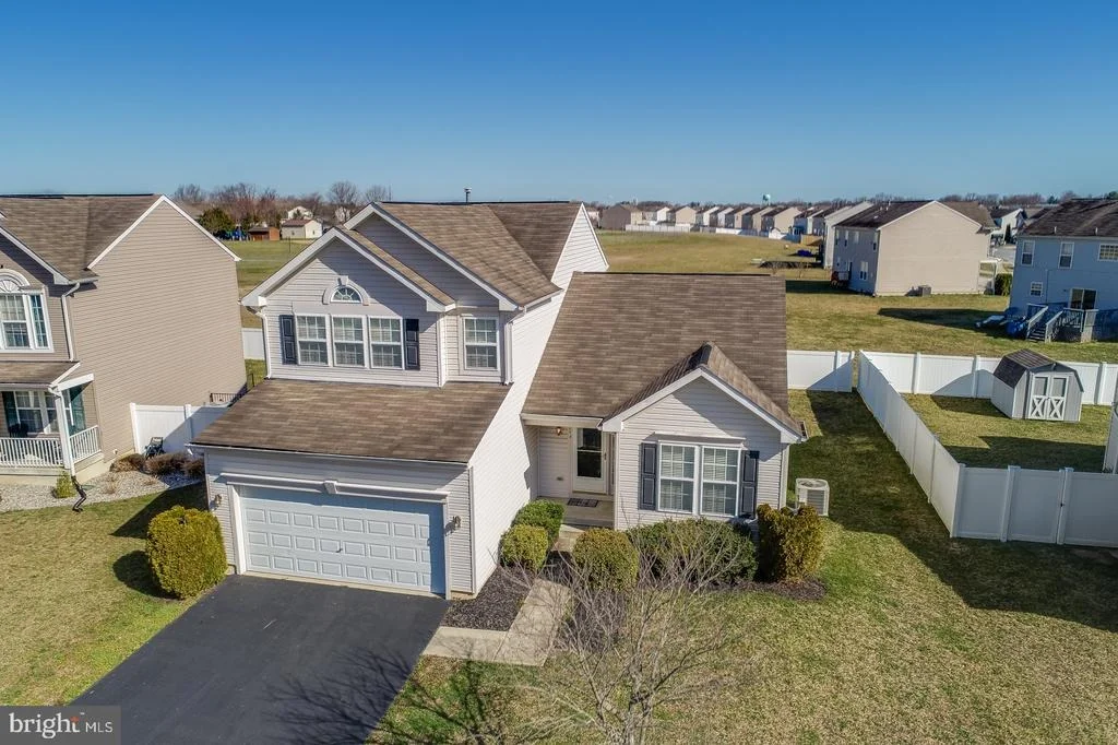 Photo of 254 LONE TREE DRIVE