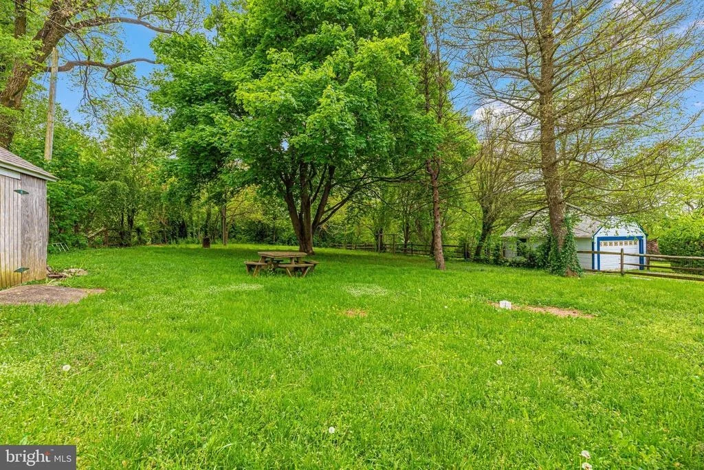 Photo of 9510 PLEASANT PLAINS ROAD