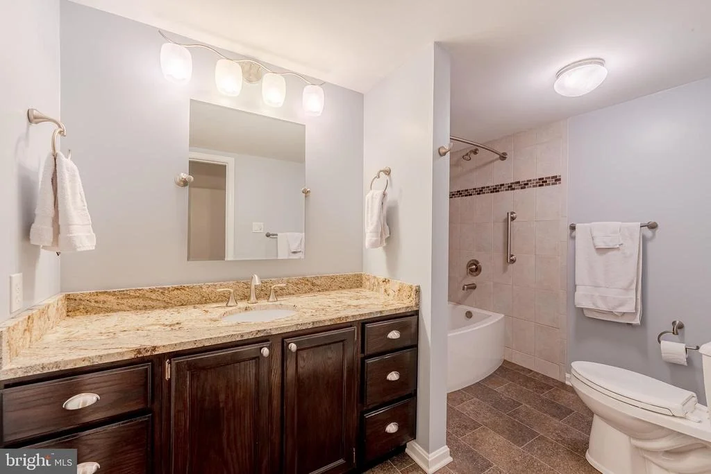 Photo of 10922 SHADOW LANE