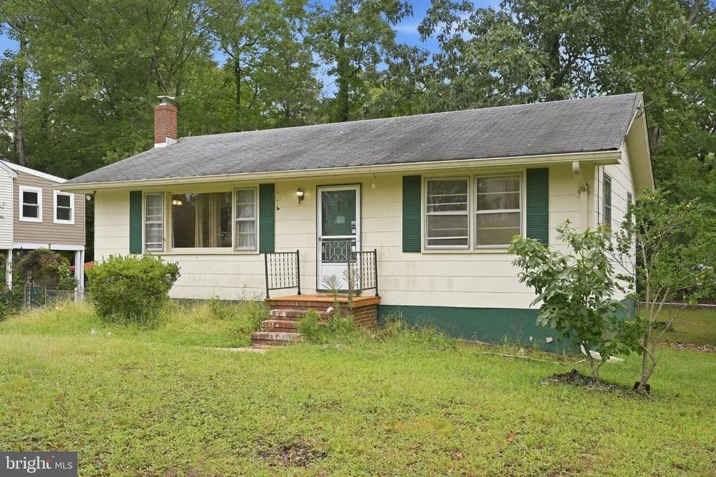 Photo of 293 CEDAR LANE