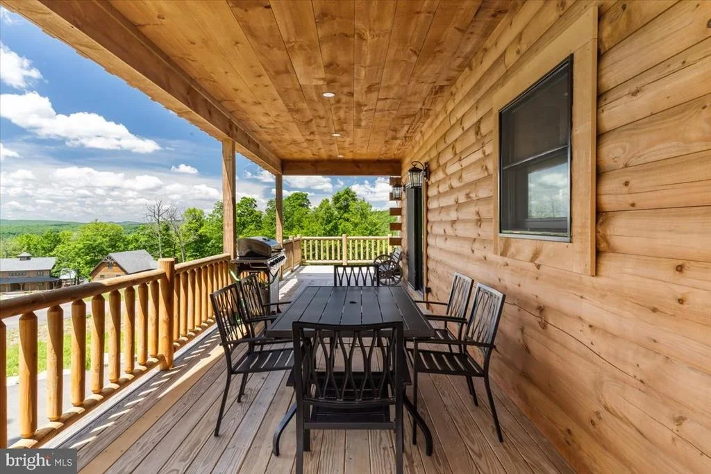 Photo of 957 N CAMP ROAD