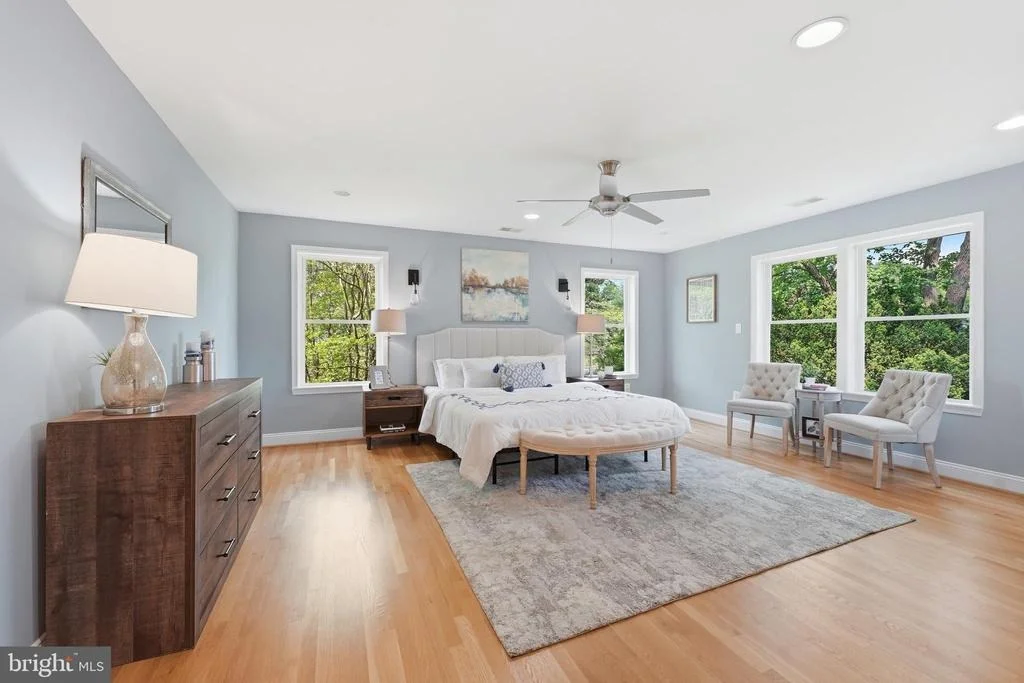 Photo of 1102 MEURILEE LANE
