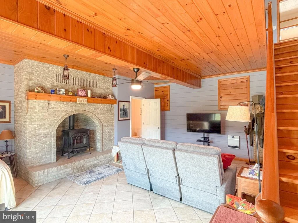 Photo of 5869 MILLIGANS COVE ROAD