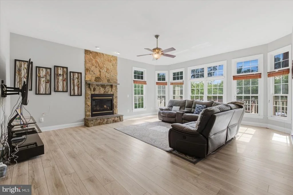 Photo of 9292 SUMNER LAKE BOULEVARD