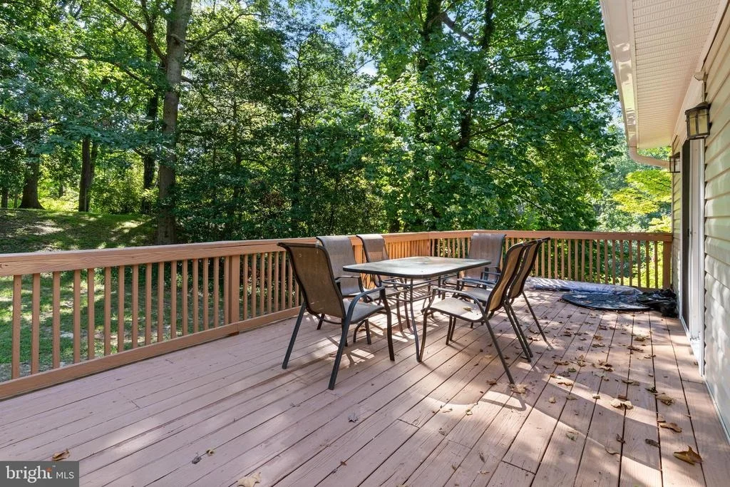 Photo of 11219 LAKEVIEW DRIVE