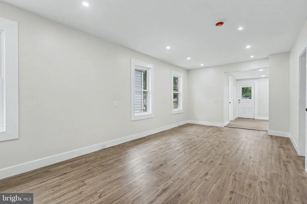 Photo of 131 HAZEL AVENUE