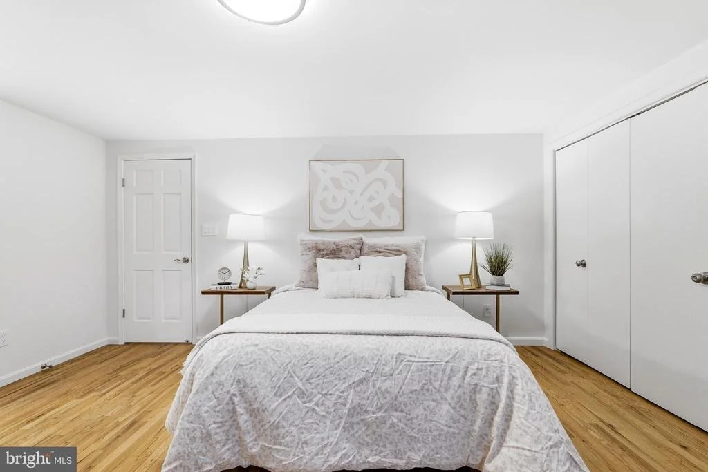 Photo of 4001 FEATHERSTONE PLACE