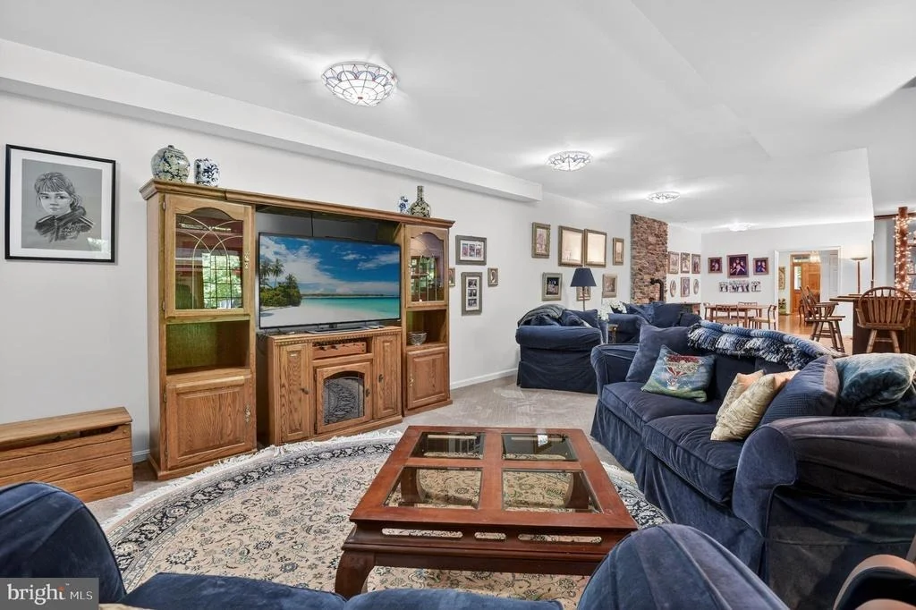 Photo of 1137 SUGARLOAF MOUNTAIN ROAD
