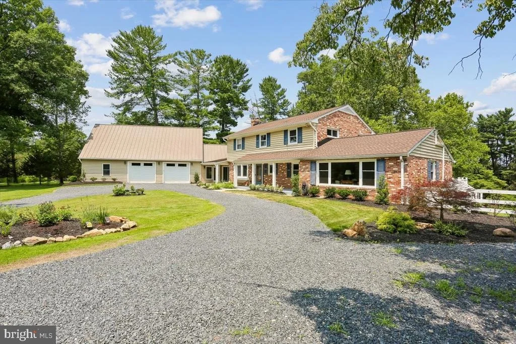 Photo of 14811 SPRINGFIELD ROAD