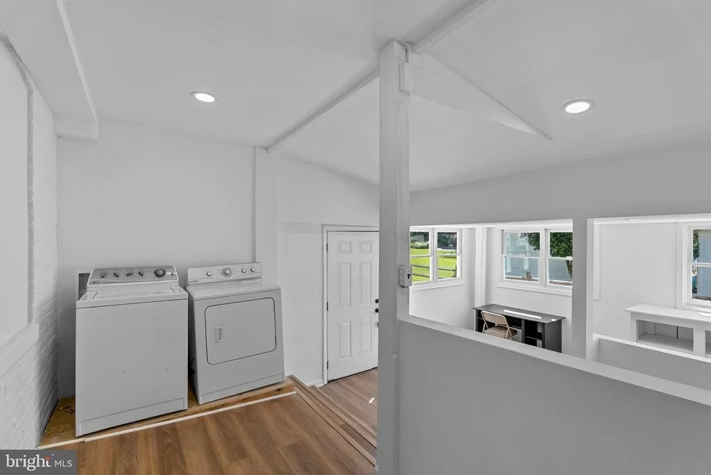 Photo of 6822 BUCKINGHAM LANE