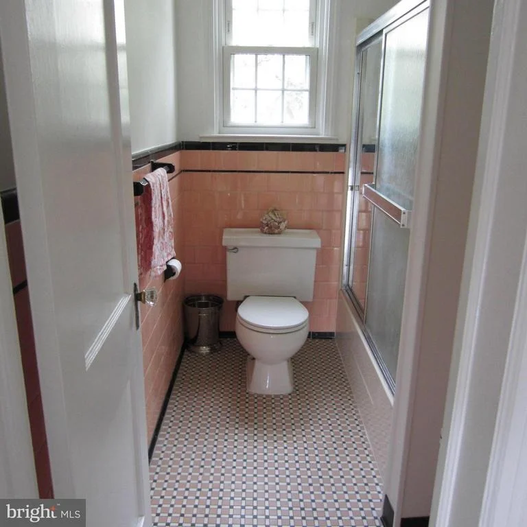 Photo of 10148 SUTHERLAND ROAD