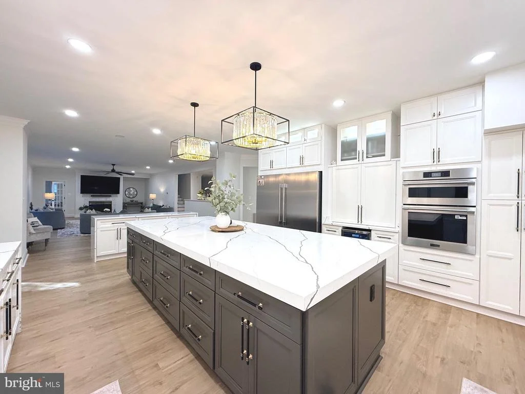Photo of 6403 BURKE WOODS DRIVE