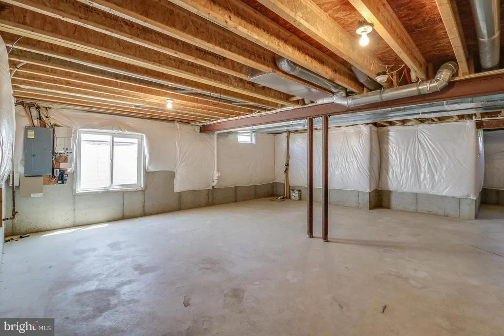 Photo of 252 WILLOWWOOD DRIVE