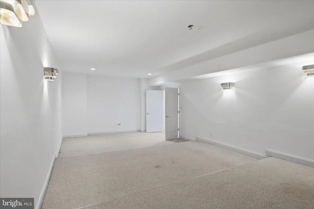 Photo of 1127 MARLENE LANE