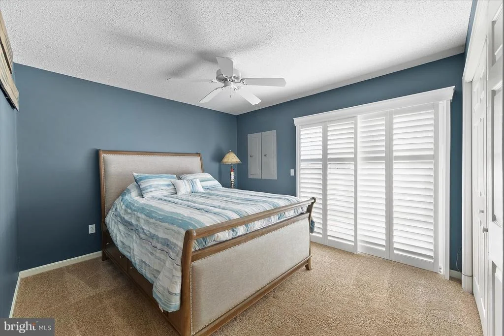 Photo of 36764 BAYSIDE DRIVE