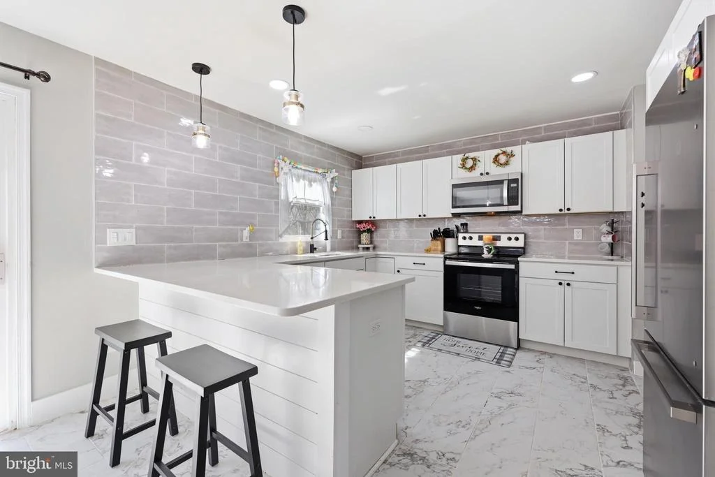 Photo of 16 SKEET ROAD