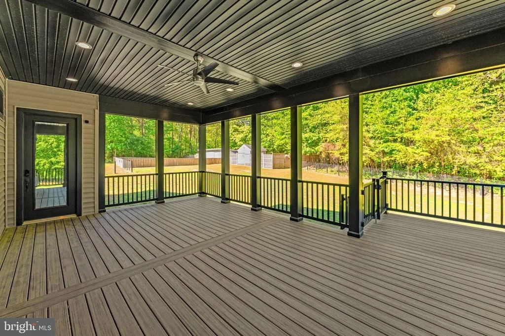 Photo of 11597 YEATS DRIVE