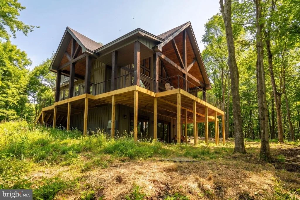 Photo of 248 TARN DRIVE