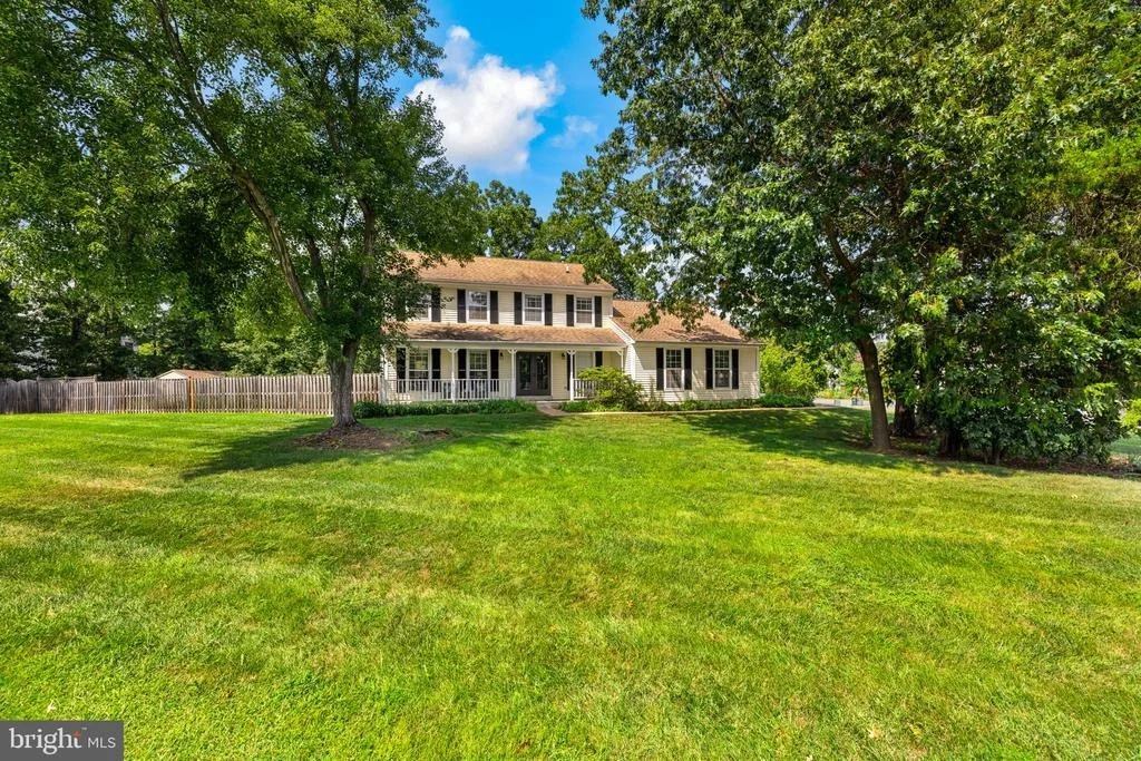 Photo of 6520 WHITE POST ROAD