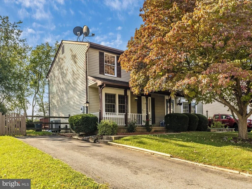 Photo of 158 STONEGATE DRIVE