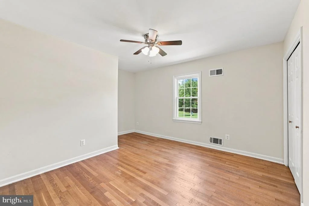 Photo of 2400 E GATE DRIVE