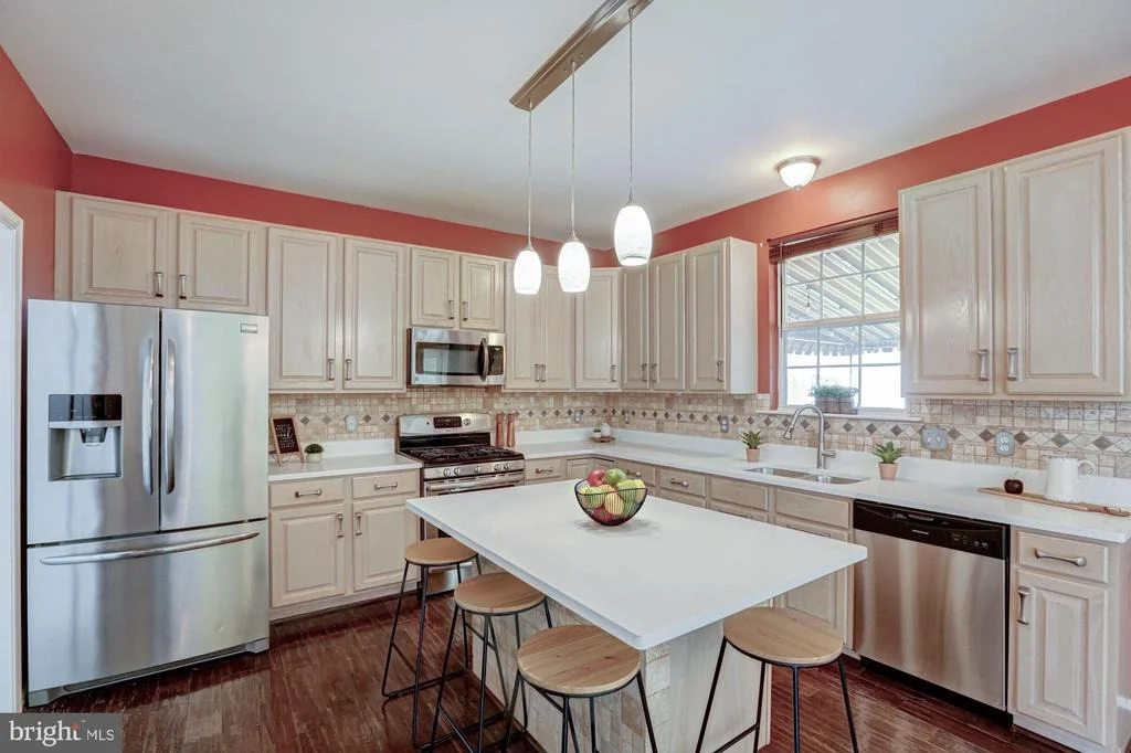 Photo of 123 WILLOW GROVE MILL DRIVE