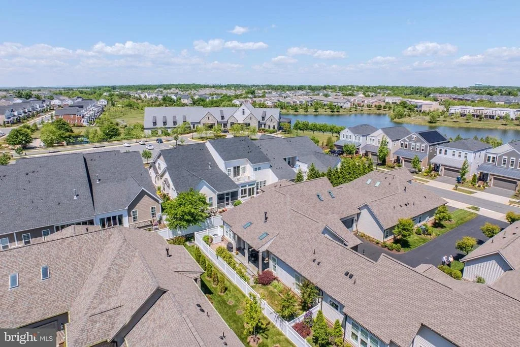 Photo of 42863 BEAVER CROSSING SQUARE