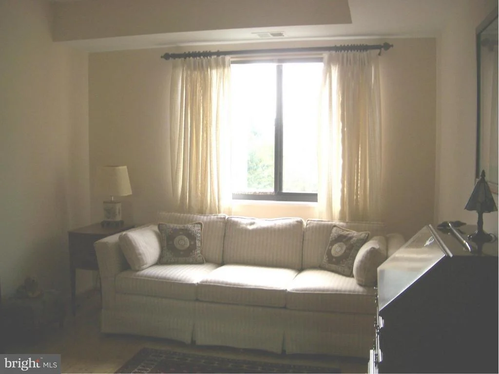 Photo of Unit 3523 at 15115 INTERLACHEN DRIVE