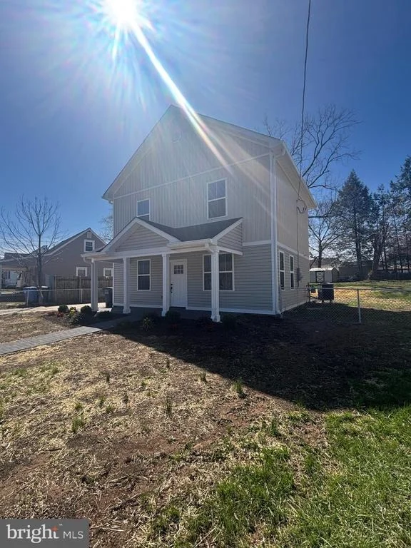 Photo of 129 EVANS STREET