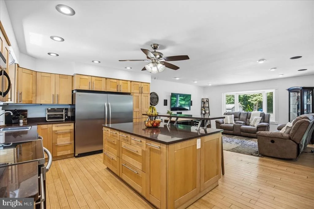 Photo of 1610 AVERY ROAD