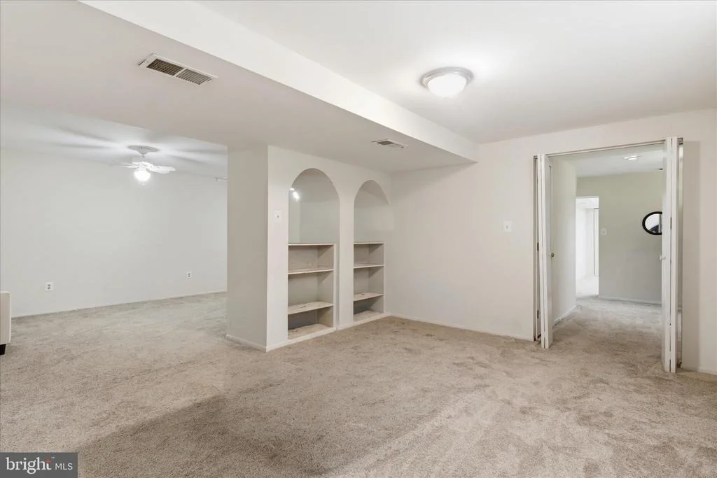 Photo of 8615 AQUEDUCT ROAD
