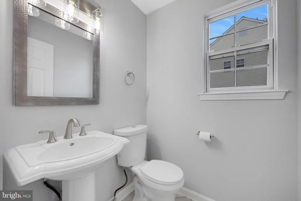 Photo of 319 W FOX TRAIL