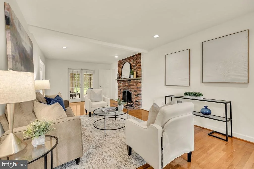 Photo of 12114 GREENLEAF AVENUE