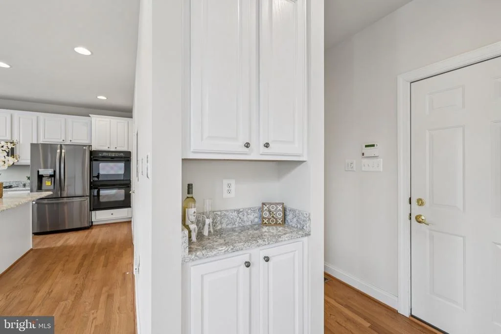 Photo of 1702 FIELDBROOK LANE
