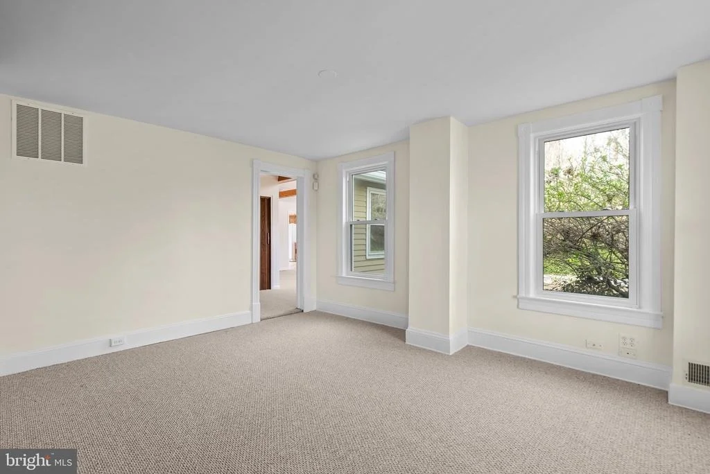 Photo of 3838 BELL ROAD