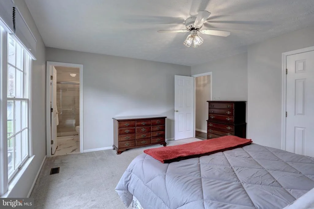 Photo of 9363 KINGS GRANT ROAD