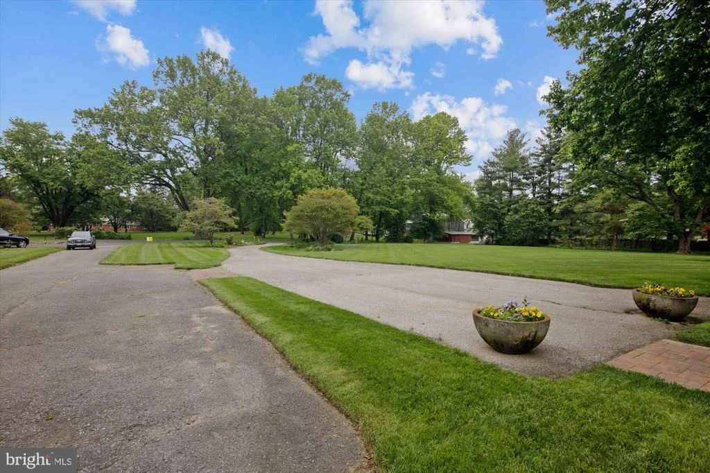 Photo of 3104 ENTERPRISE ROAD