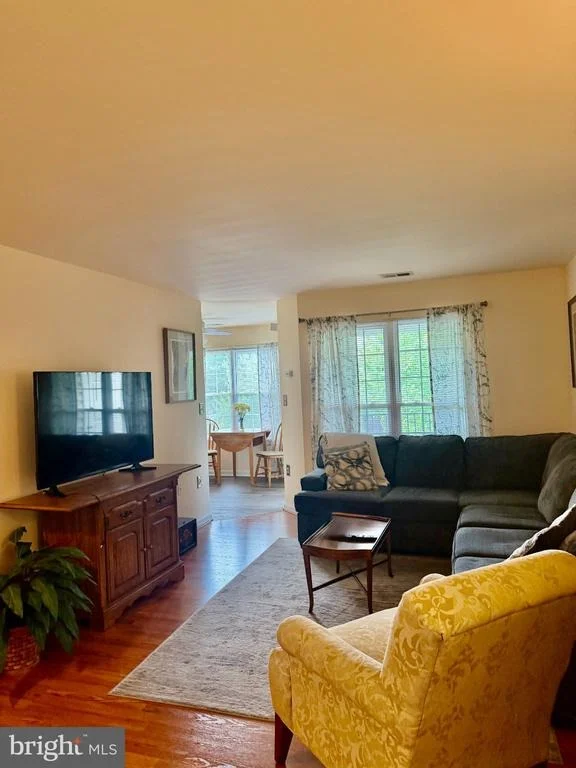 Photo of Unit 3D at 3810 NORMANDY DRIVE