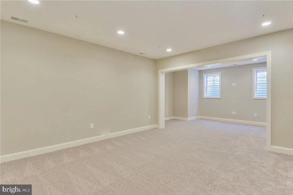 Photo of 4510 MAPLE AVENUE