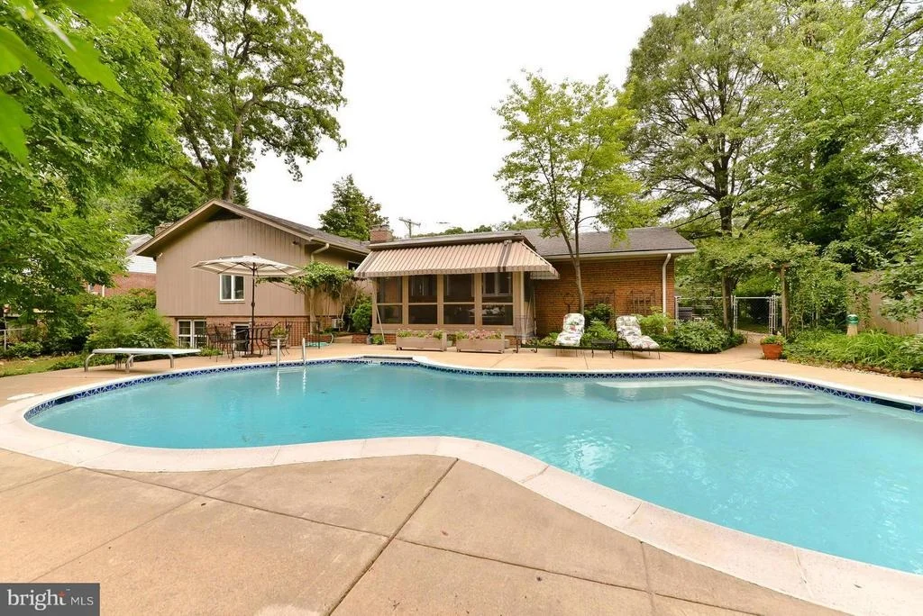 Photo of 7040 QUANDER ROAD