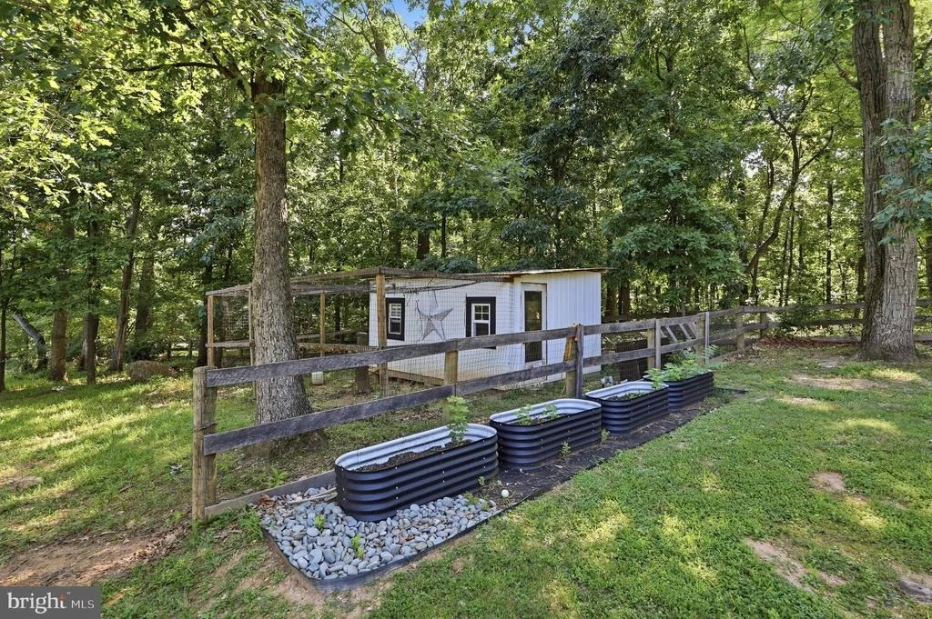 Photo of 12245 WARNER ROAD