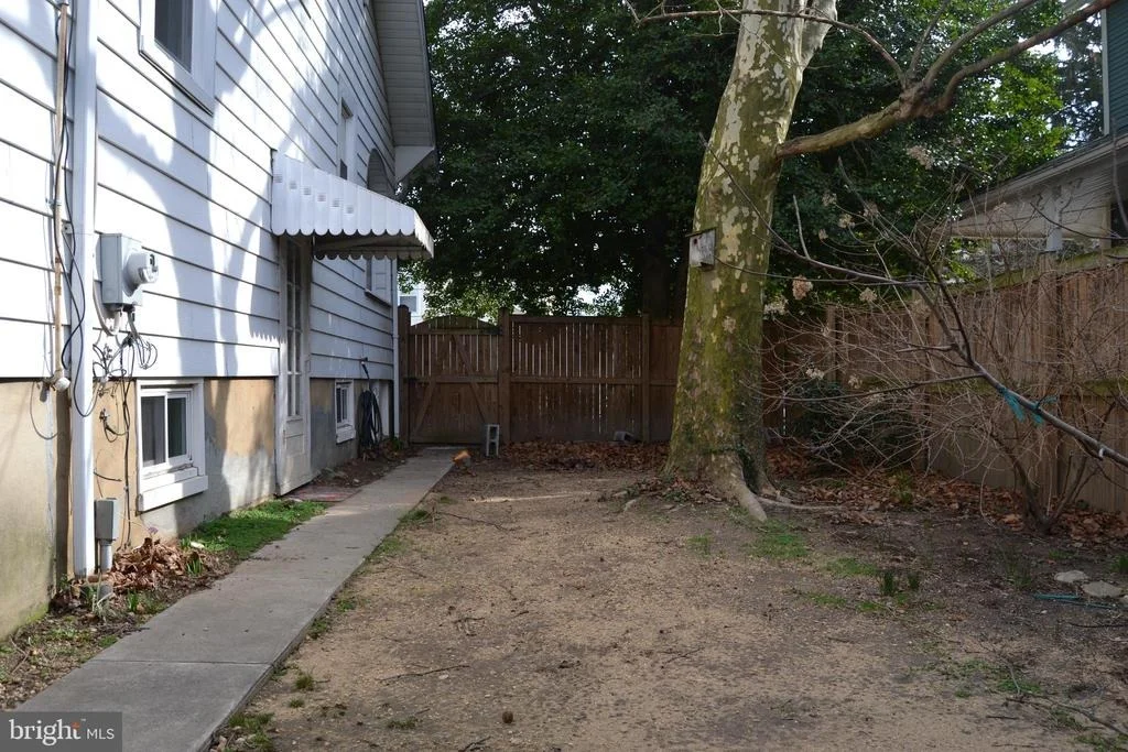 Photo of 4708 CATALPHA ROAD