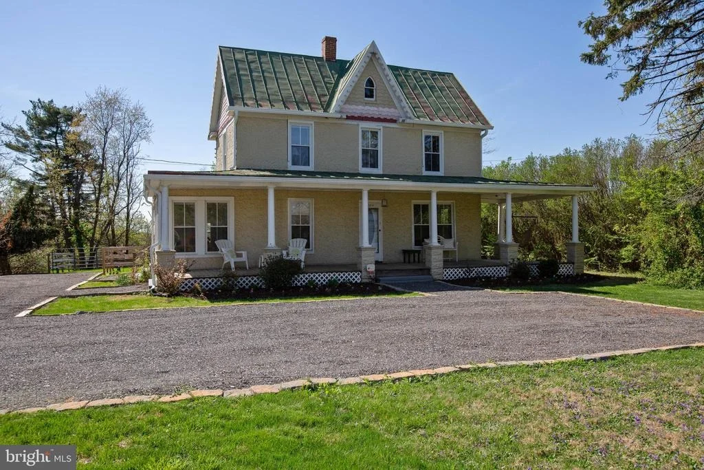 Photo of 27214 RIDGE ROAD